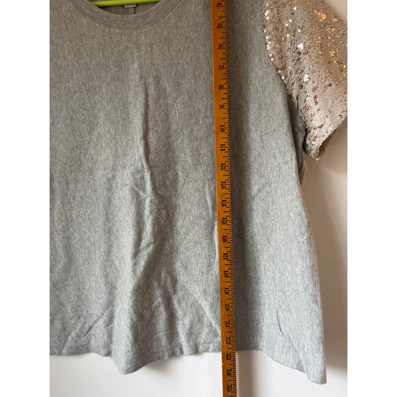 A new‎ day, silver, and gold glitter sequin sleeves 100% cotton size large - Picture 4 of 7